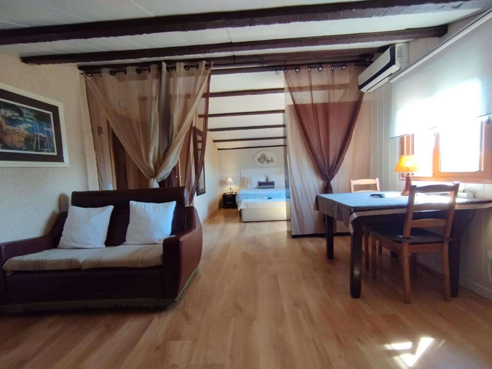 Can Gual Guest House Lametlla Del Valles Exterior photo